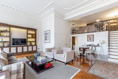 3 bedroom apartment for sale, Cadogan Square, London SW1X