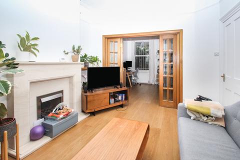 3 bedroom terraced house to rent, Granleigh Road, Leytonstone, London, E11 4RG