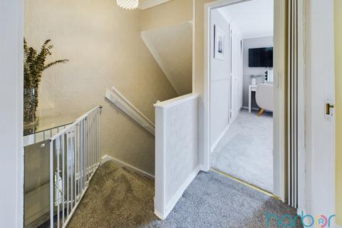 19 Ailsa Place, Coatbridge, ML5 5JA