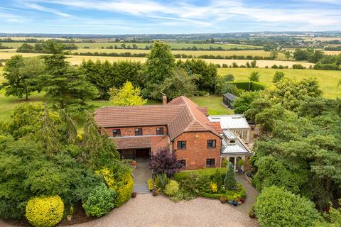 6 bedroom barn conversion for sale, Leicester LE7