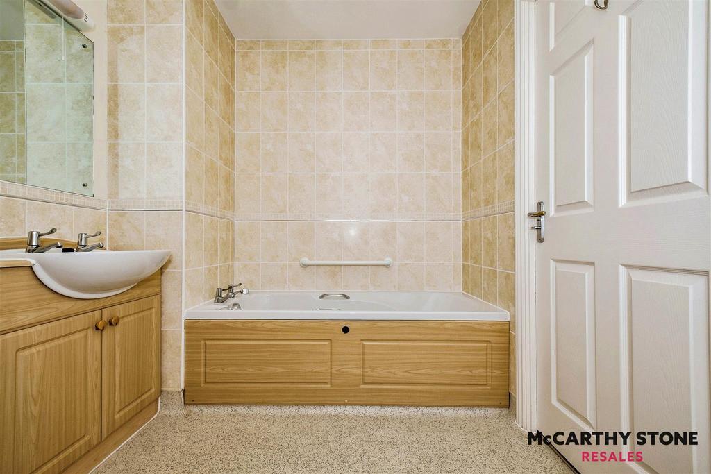 240805 59amelia-30.jpg