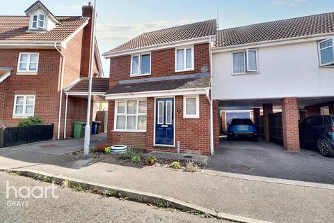 4 bedroom semi-detached house for sale, Newburgh Road, Grays