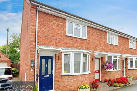 2 bedroom end of terrace house for sale, Meeting Lane, Alcester