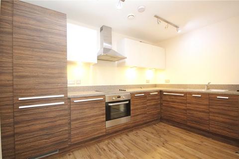 2 bedroom apartment to rent, The Green, Southall, UB2