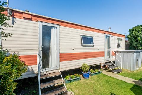 3 bedroom detached bungalow for sale, Fakes Road, Hemsby