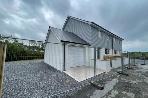 3 bedroom semi-detached house for sale, Old Castle Road, Llanelli