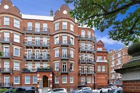 3 bedroom flat to rent, Cadogan Gardens, LONDON SW3