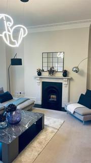 3 bedroom flat to rent, Cadogan Gardens, LONDON SW3