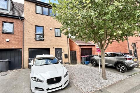 5 bedroom townhouse for sale, Stables Way, Wath-upon-Dearne, Rotherham, S63 7DJ