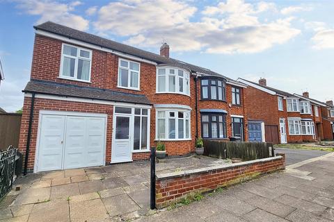 4 bedroom semi-detached house for sale, Northdene Road, West Knighton