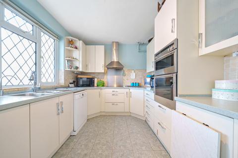 4 bedroom semi-detached house for sale, Bridgwater Road, Ruislip, Middlesex