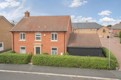 4 bedroom detached house for sale, Hare Lane, Cranfield, Bedford