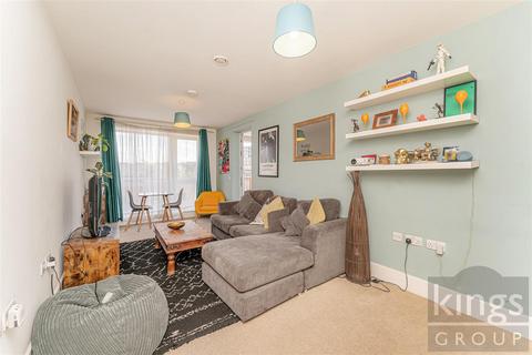 1 bedroom flat for sale, Gallery Court, Fulbourne Road, London