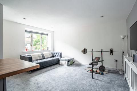 1 bedroom apartment for sale, Ferrand Lane, Bingley, West Yorkshire, BD16