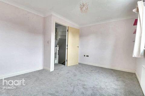 60 Celestion Drive, Ipswich, IP3 8GF