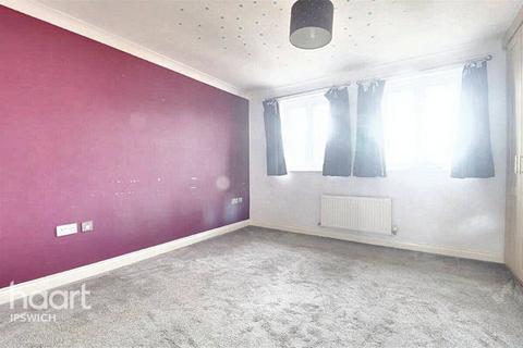 60 Celestion Drive, Ipswich, IP3 8GF