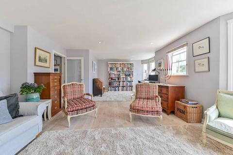 8 Lambolle Place, London, NW3 4PD