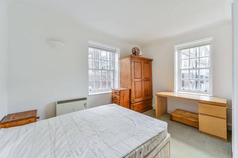 3 bedroom flat for sale, Metcalfe House, Albion Avenue, Clapham Old Town, London, SW8