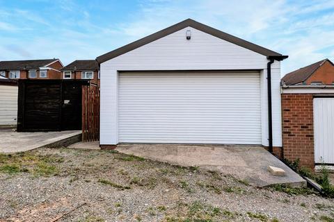 3 bedroom semi-detached house for sale, Hedging Lane, Hockley, B77