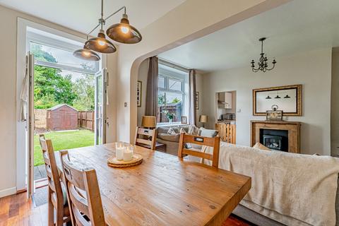 46 Ardmay Crescent, Glasgow, G44 4PS