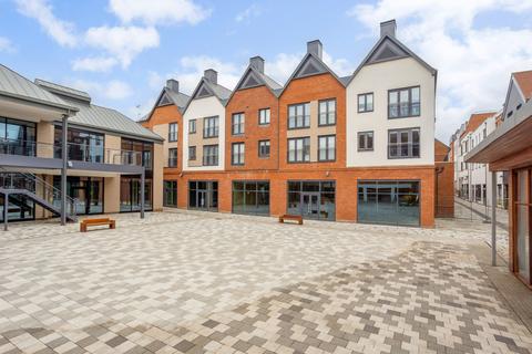 2 bedroom apartment to rent, Cambridge Place, Farnham, Surrey, GU9