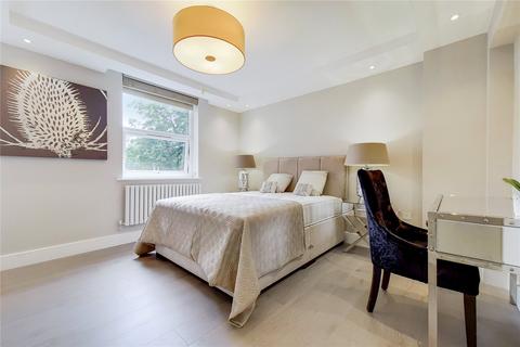 4 bedroom apartment to rent, Boydell Court, St John's Wood NW8