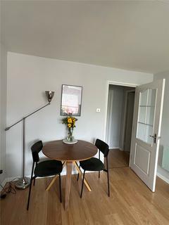 1 bedroom apartment to rent, Percy Gardens, Worcester Park KT4