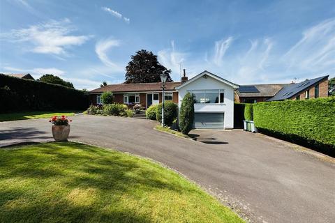 3 bedroom detached bungalow for sale, Southwell Road, Kirklington, Newark