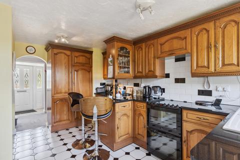 15 Nodes Drive, Stevenage, SG2 8AL