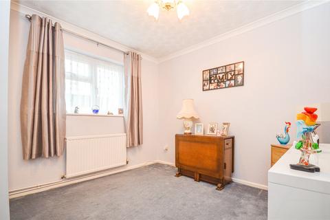 45 Alnwick, Toothill, Swindon, SN5 8JJ