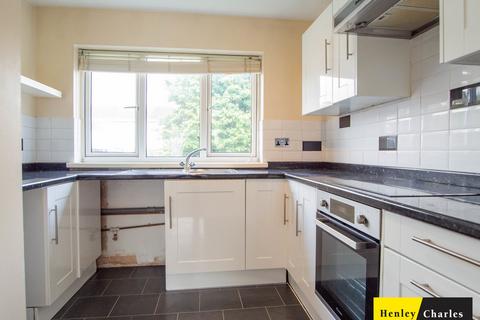 2 bedroom apartment to rent, Upton Court, Birmingham B23