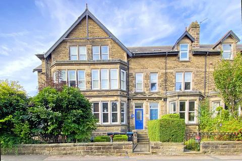 2 bedroom apartment for sale, Mornington Crescent, Harrogate