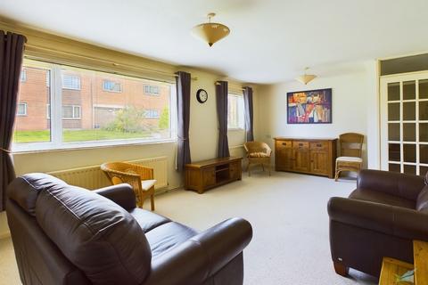 2 bedroom apartment for sale, Sandbrook Court, Wirral CH46