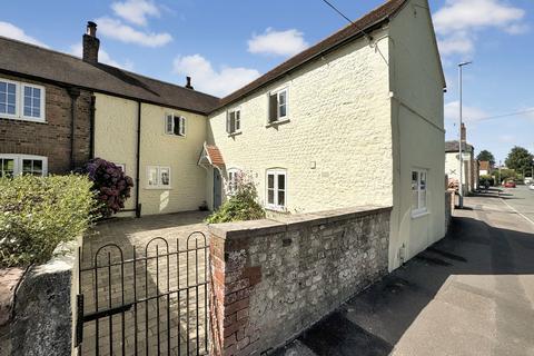 4 Brook Street, Warminster, BA12 8DN