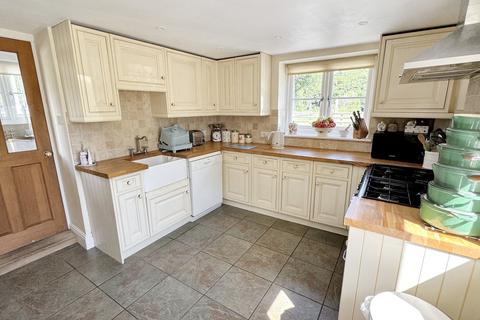 4 Brook Street, Warminster, BA12 8DN