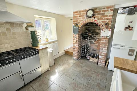 4 Brook Street, Warminster, BA12 8DN