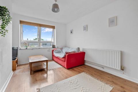 1 bedroom flat for sale, Londesborough Road, London, N16