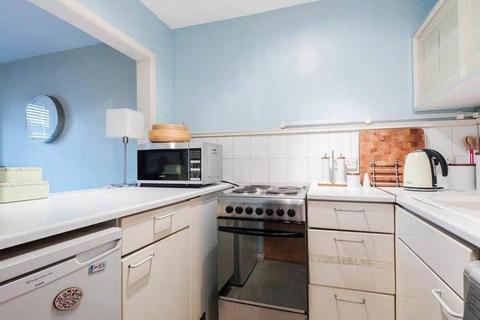 1 bedroom flat to rent, Burnham Close, Bermondsey, London, SE1