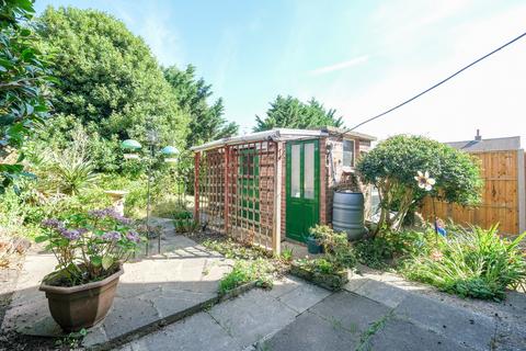 2 bedroom semi-detached house for sale, Walsingham Road, Orpington