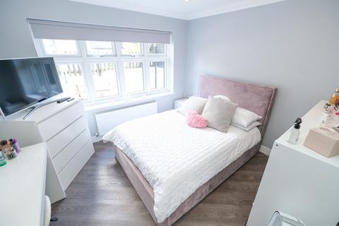 Denvion Rushmore Hill, Orpington, BR6 7NQ