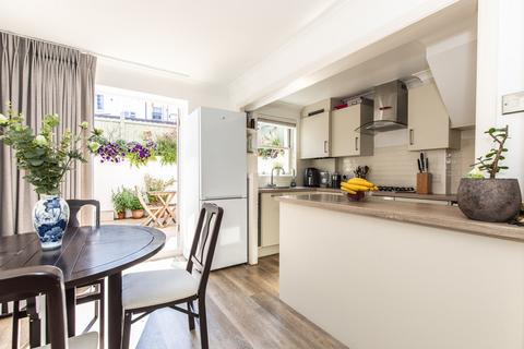 2 bedroom mews for sale, Ivy Place, Hove, BN3 1BG