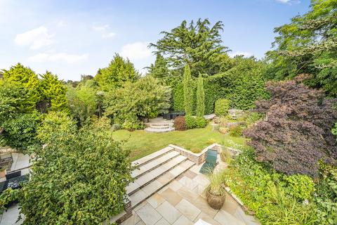 Upperfield Cottage Upperfield, Easebourne, Midhurst, GU29 9AE