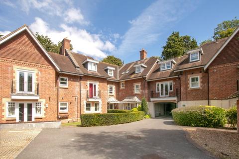 2 bedroom flat for sale, Merlewood Close, Bournemouth