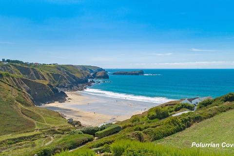 5 bedroom detached house for sale, Laflouder Lane, Mullion, Helston, Cornwall