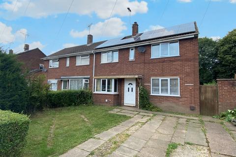 42 Lightfoot Road, Uttoxeter, ST14 7HB