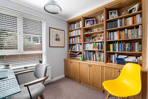 11 Balmoral Close, Fernhill Heath, Worcester, WR3 7XQ