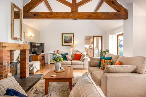Oak Lodge Fockbury Road, Dodford, Bromsgrove, B61 9AP