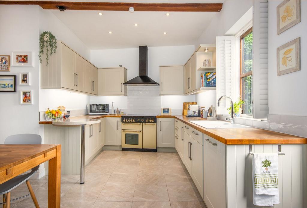Kitchen and Diner