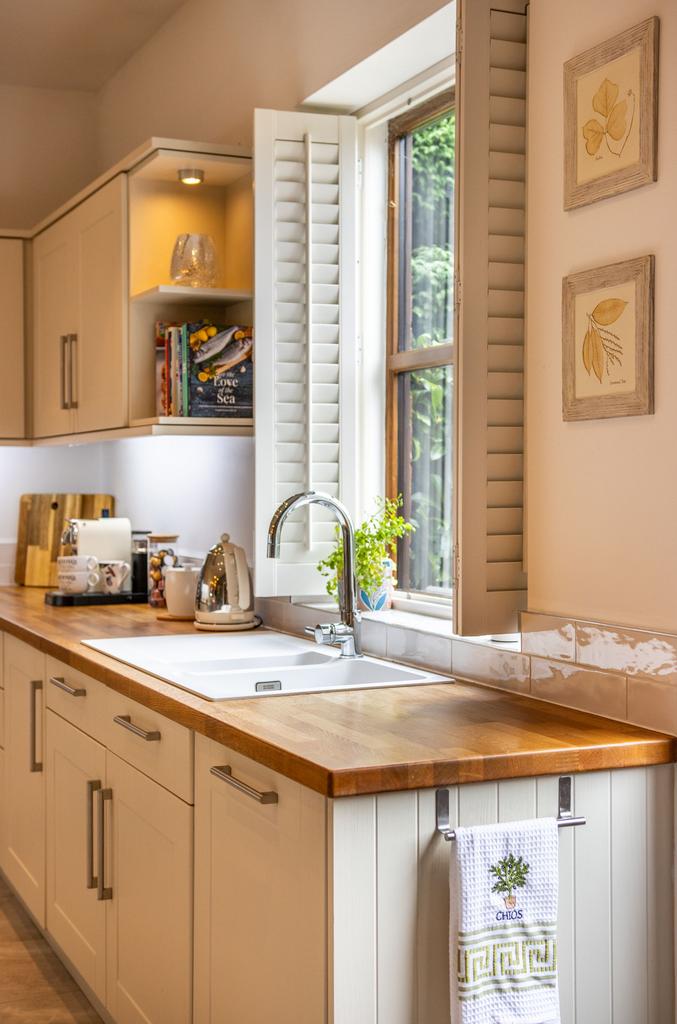 Kitchen and Diner