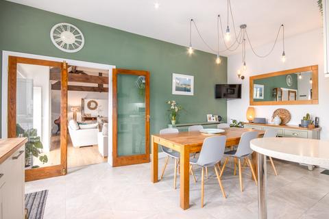 Oak Lodge Fockbury Road, Dodford, Bromsgrove, B61 9AP